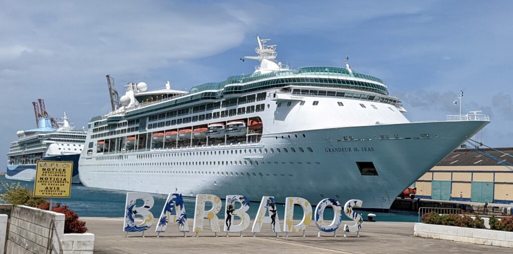 Roayl Caribbean Cruise, Royal Caribbean Ships, Cruise on a budget, Grandeur of the Seas