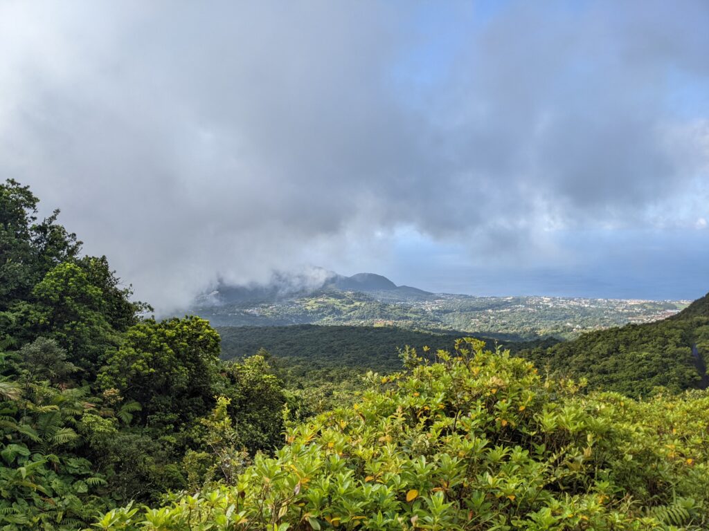  La Soufriere volcano, Guadeloupe
